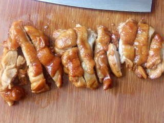 10、照烧鸡腿饭,照烧鸡腿切一切。