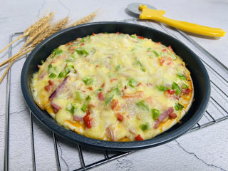 16、培根火腿披萨,培根火腿披萨成品图