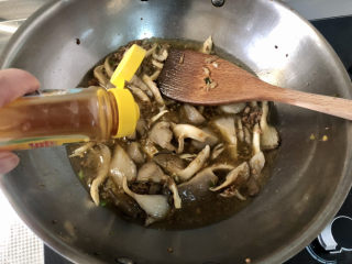 17、蘑菇炖豆腐,一茶匙太太乐鸡汁