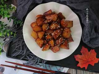 9、糖醋土豆,这个真是超级简单的，对于不会做菜的都很容易就成功