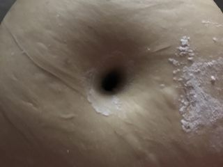 6、红糖杏仁豆沙餐包,进行一发  室温发酵至1.5到2倍大小 戳洞不回缩就是发酵完成了 