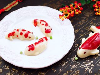 1、年年有余之-锦鲤年糕鱼,红色锦鲤,年年有余事事如意。