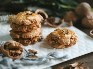 17、中式点心:传统桃酥,核桃香十足的桃酥就做好啦。