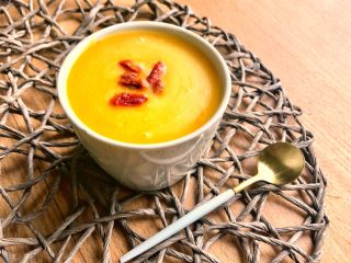 12、枸杞南瓜粥,接着就可以装碗里享用啦~