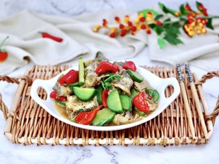 18、海鲶鱼焖萝卜,成品一