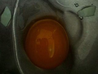 15、广式莲蓉蛋黄月饼,磕咸鸭蛋