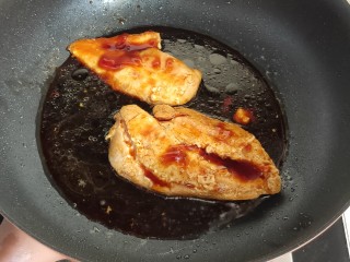 15、照烧鸡胸肉,煮开