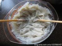 8、甜菊冰皮南瓜月饼,扒拉开来，充分冷却