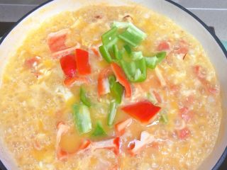 19、西班牙海鲜饭,然后加入彩椒