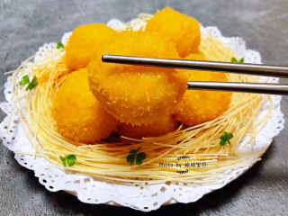 13、油炸汤圆,炸汤圆是我们家非常喜欢的美味