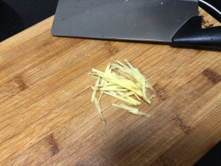 4、生滚牛肉粥➕一粥一饭暖人心,一半的姜切姜丝