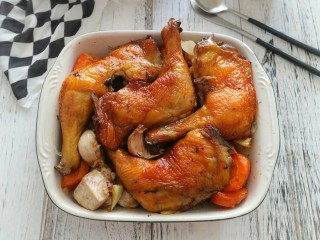 15、#咸味#红酒烤香草鸡腿,蔬菜尽量挑选水分少