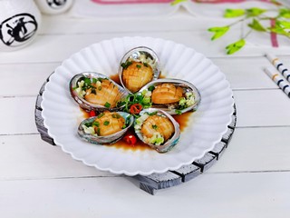 14、清蒸鲍鱼,简单快手家常菜，鲜美无比，好吃不胖。