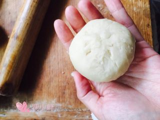 21、蛋黄莲蓉月饼,月饼的收口