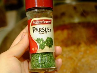 17、希腊风味烤通心粉,再来点欧芹 没有的话 可以用香芹叶代替