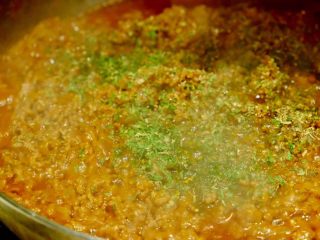 18、希腊风味烤通心粉,均匀撒上 关火 拌匀