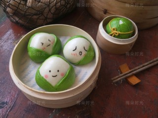 25、花样馒头——粽子馒头,这是加了食用色素的。