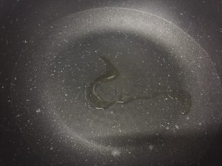 11、可乐鸡肉炒饭,中火热锅冷油