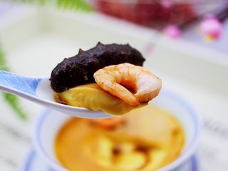 15、海参虾仁鸡蛋羹,海参鸡蛋羹嫩滑爽口，吃上一碗，满满都是幸福感。