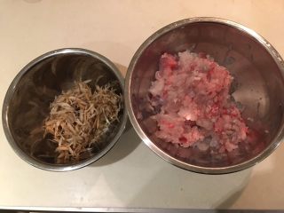 14、日式炸鱼饼,鱼肉糜、牛蒡丝