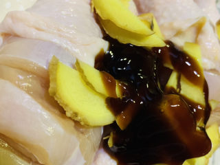 4、蜜汁烤鸡腿,加蚝油