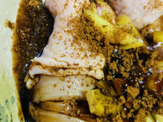 8、蜜汁烤鸡腿,加奥尔良烤翅粉