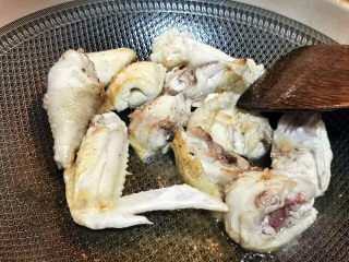 12、鸡肉炖土豆,小火慢煎