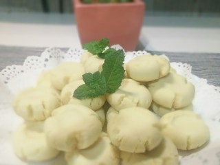 15、玛格丽特,玛格丽特，一个象征爱情的饼干，不用太多工具，简单易做的一款饼干，