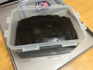 5、枣泥熊爪包（自制枣泥馅）,这个枣泥是用来制作枣泥馅面包的，不能做月饼馅，水分收干的程度也没那么严格，毕竟是包在面包里面，湿一点也没关系