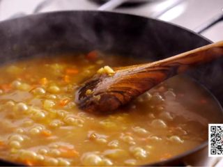 8、超级梦幻咖喱蛋包饭,到溶化