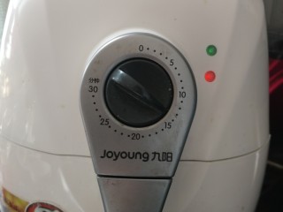 13、里脊肉烤菜花,200度，烤15分钟左右