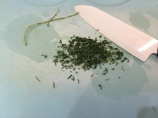 11、香烤小里脊,迷迭香去梗切末