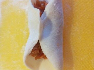 15、冬至美食+四喜蒸饺,中间捏紧。