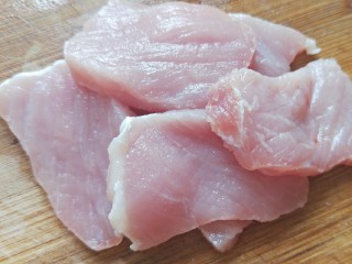 4、肉酱吐司披萨+椰汁营养早餐,瘦肉切片