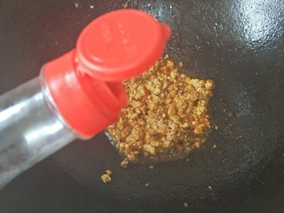 10、肉酱吐司披萨+椰汁营养早餐,倒一点生抽上色调味