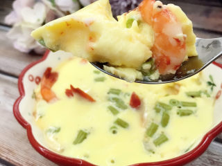 16、虾仁豇豆蒸蛋,趁热吃