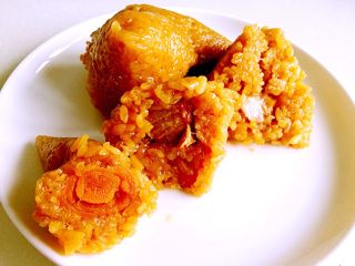 15、蛋黄猪肉粽,再来一张纵切面的。