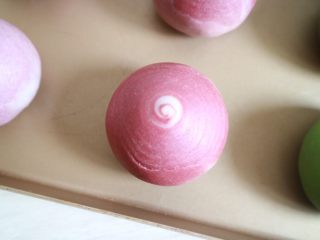 22、彩虹红豆酥,看看是不是很美