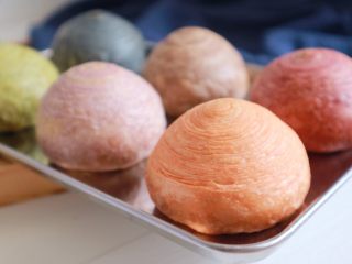 24、彩虹红豆酥,成品