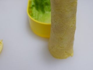 16、卡通面包超人便当「10」,立起来对比一下你饭盒的高度。