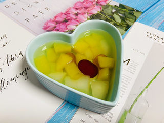 14、苹果雪梨汤,美容养颜、补脾养胃