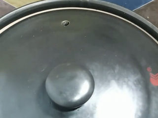 10、冬瓜薏米排骨汤,盖上盖子，大火烧开，转小火，慢炖一个小时