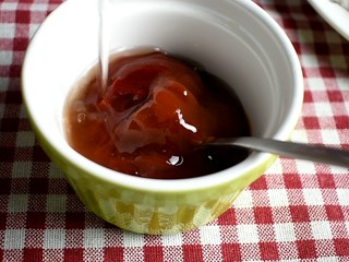 11、辣酱炸鸡,适量的清水