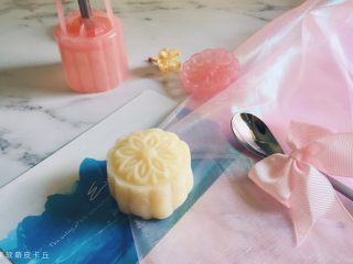 1、手作冰皮月饼,成品