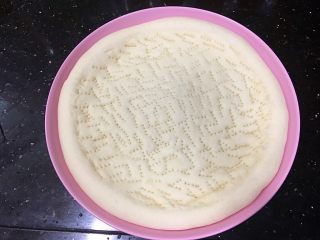 10、超好吃的肉多多披萨????,入预热好的烤箱200度烤5分钟