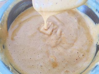 17、枸杞蛋糕,最后混合好的状态。