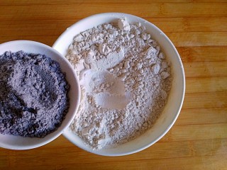 2、记忆的味道——全麦黑米桃酥,黑米粉和全麦粉混合