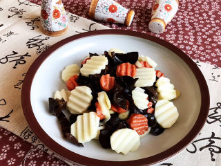 21、清炒山药木耳,清炒山药木耳出锅了~