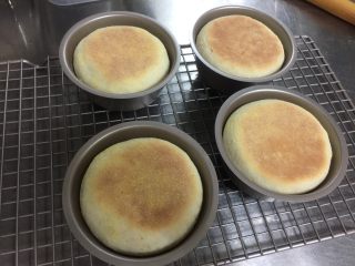 15、英式车轮饼 麦满分,出炉后马上脱模，冷却后密封保存