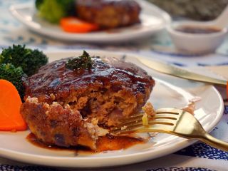 26、#食二星座#日式汉堡香酥肉饼（附红酒酱汁的做法）,肉汁多多
